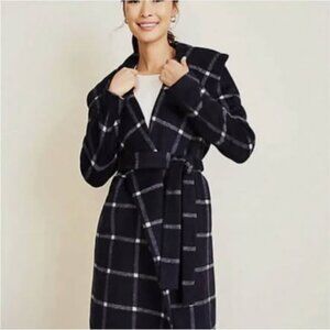 Ann Taylor Wool Coat Medium Belted Navy plaid